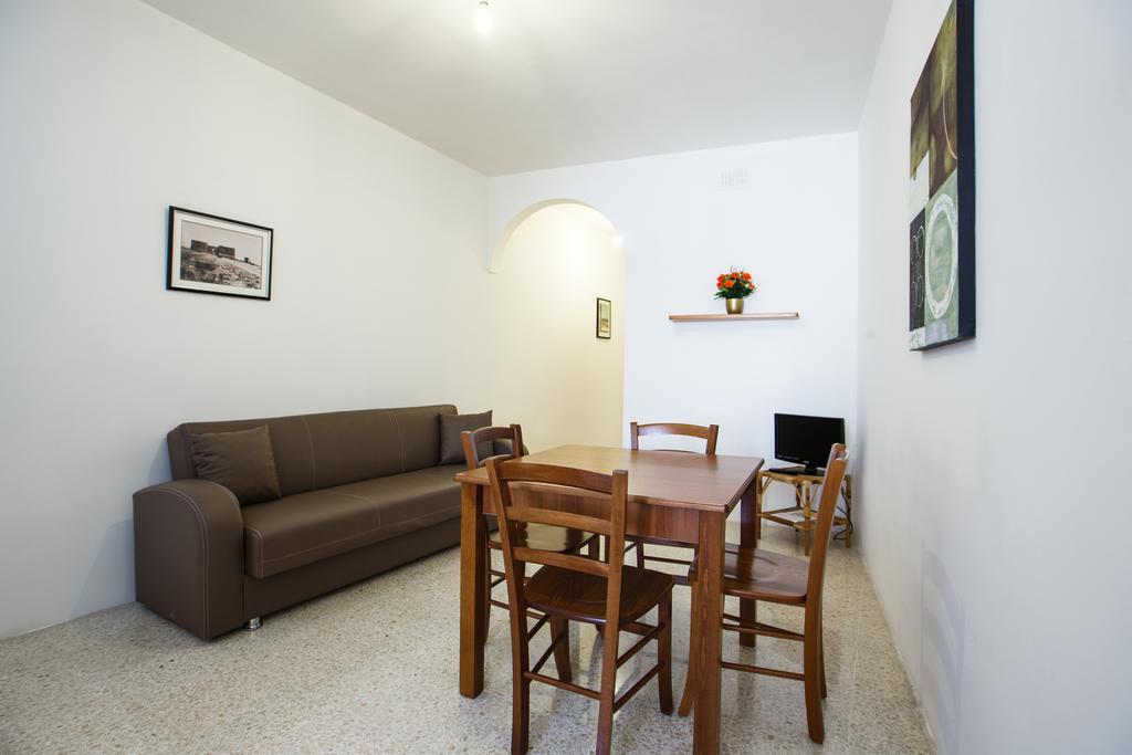 Dolphin Court Apartment Marsalforn Exterior foto