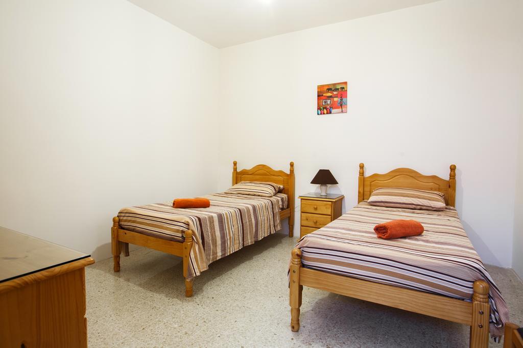 Dolphin Court Apartment Marsalforn Exterior foto